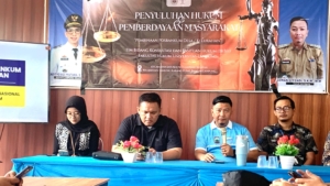 Penyuluhan Hukum dan Pemberdayaan Masyarakat Posbakum